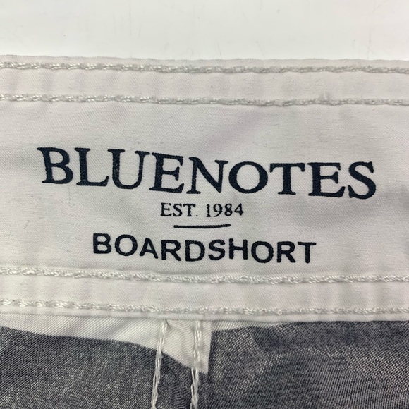 BLUENOTES Mens Boardshorts Trunks Sz 36 White/Gray - Picture 3 of 4